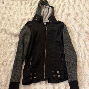 Buckle Daytrip Moro Hooded Jacket size M